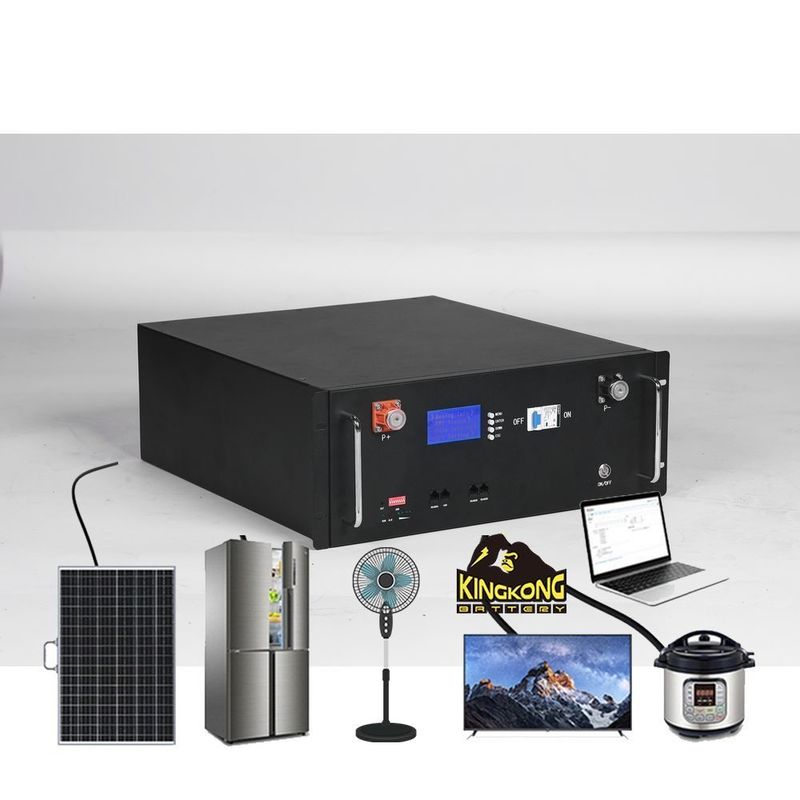 IP55 OEM 48V 100AH LiFePO4 Baterai Paket Untuk penyimpanan energi 10-20 KWh Rentang Daya Keluar